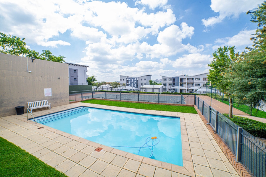 1 Bedroom Property for Sale in Fourways Gauteng