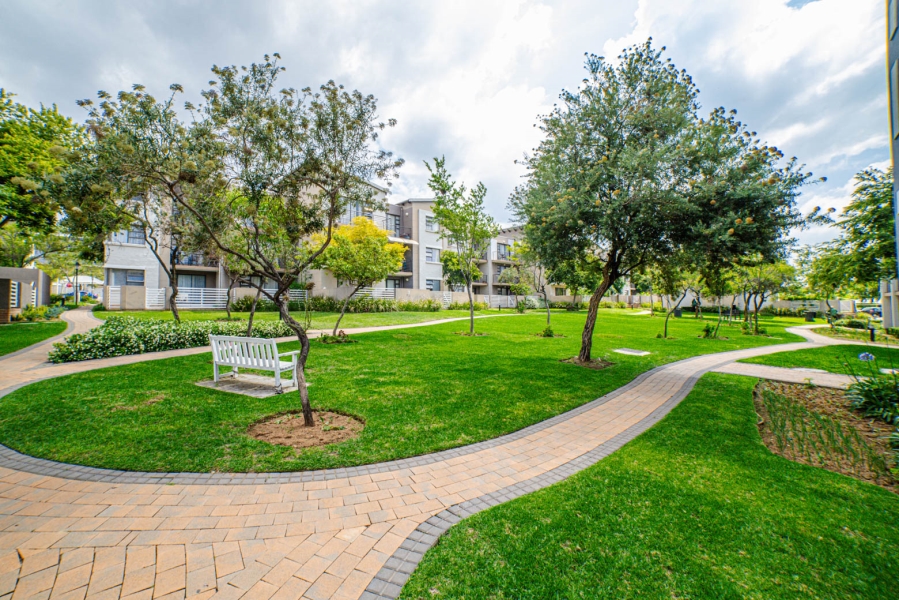 1 Bedroom Property for Sale in Fourways Gauteng