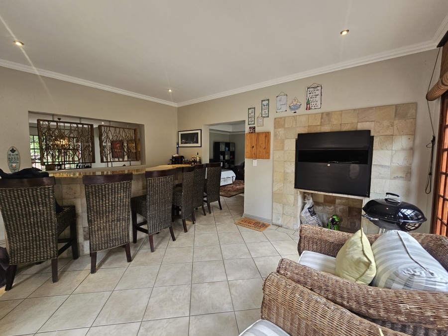 3 Bedroom Property for Sale in Ruimsig Country Estate Gauteng