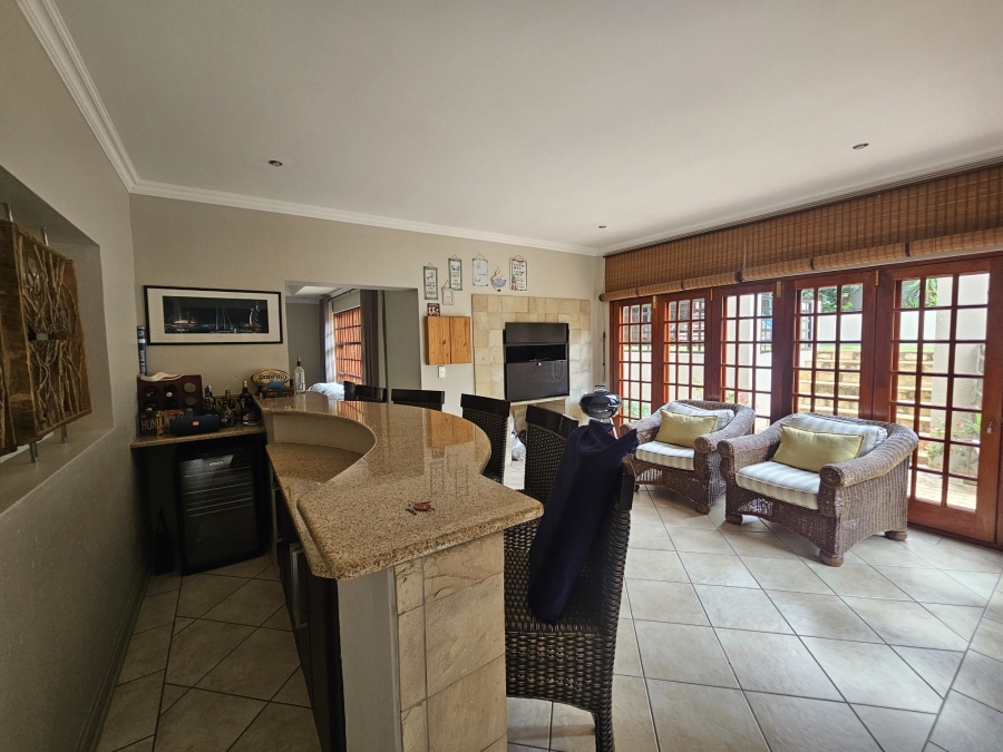 3 Bedroom Property for Sale in Ruimsig Country Estate Gauteng