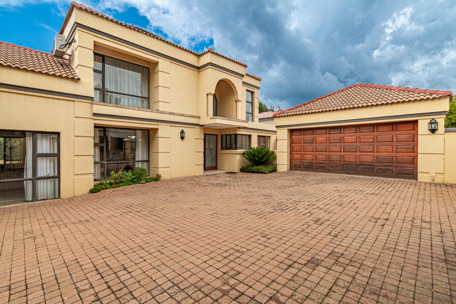To Let 4 Bedroom Property for Rent in Dainfern Valley Gauteng