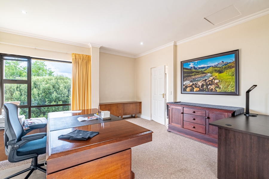 To Let 4 Bedroom Property for Rent in Dainfern Valley Gauteng