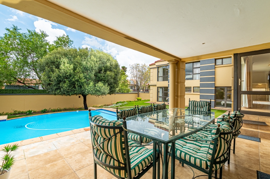 To Let 4 Bedroom Property for Rent in Dainfern Valley Gauteng