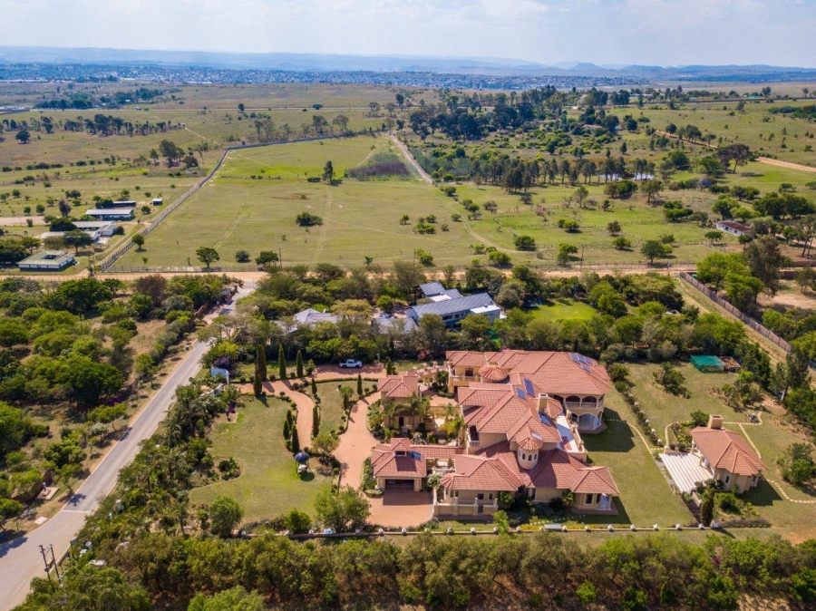 5 Bedroom Property for Sale in Saddlebrook Estate Gauteng