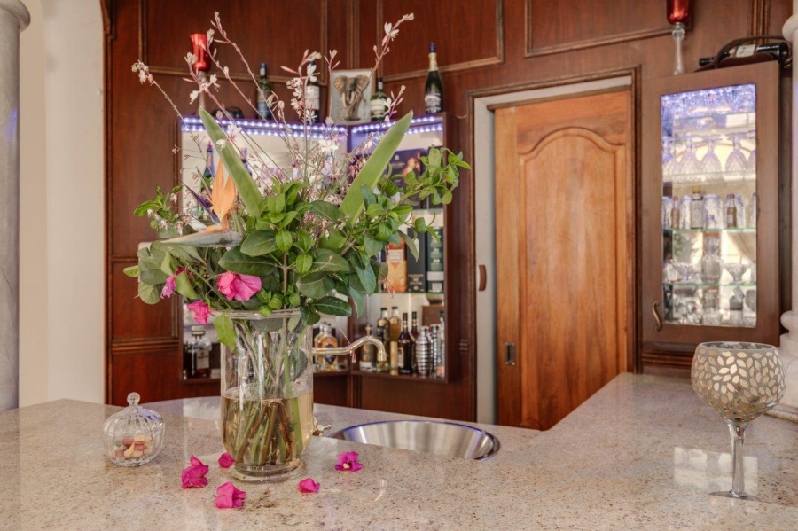 5 Bedroom Property for Sale in Saddlebrook Estate Gauteng