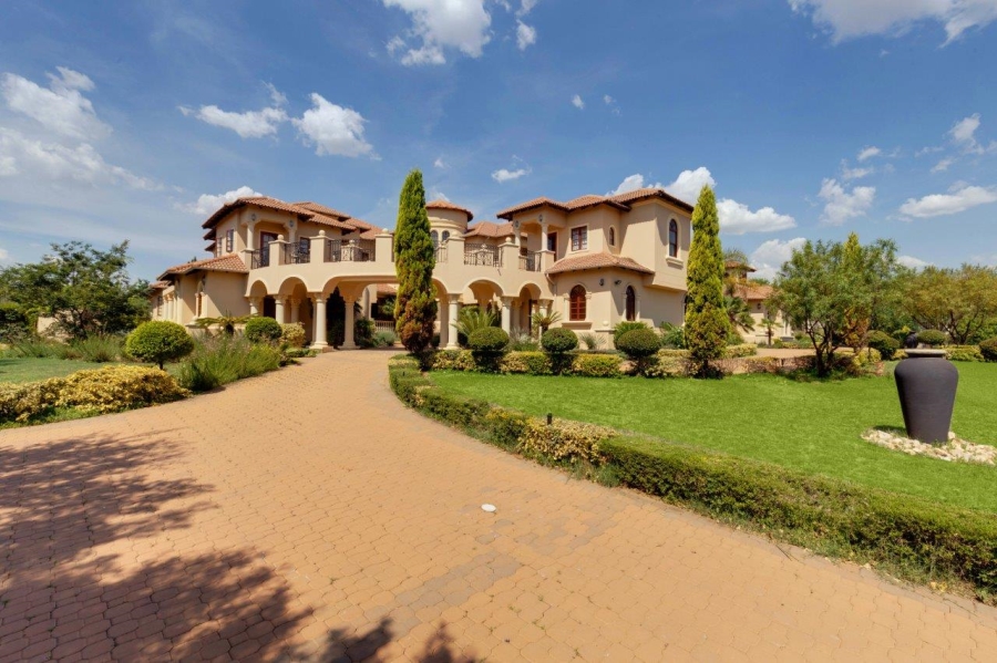 5 Bedroom Property for Sale in Saddlebrook Estate Gauteng
