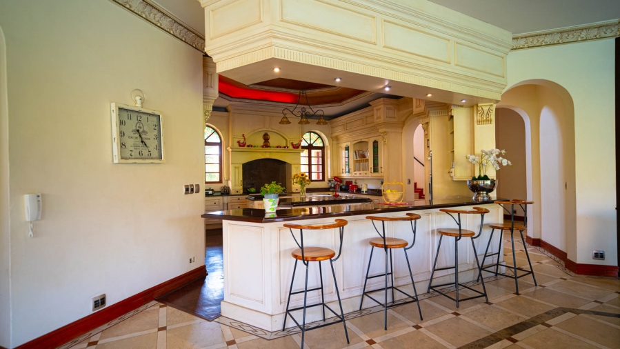 5 Bedroom Property for Sale in Saddlebrook Estate Gauteng
