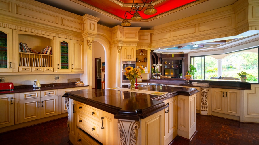 5 Bedroom Property for Sale in Saddlebrook Estate Gauteng