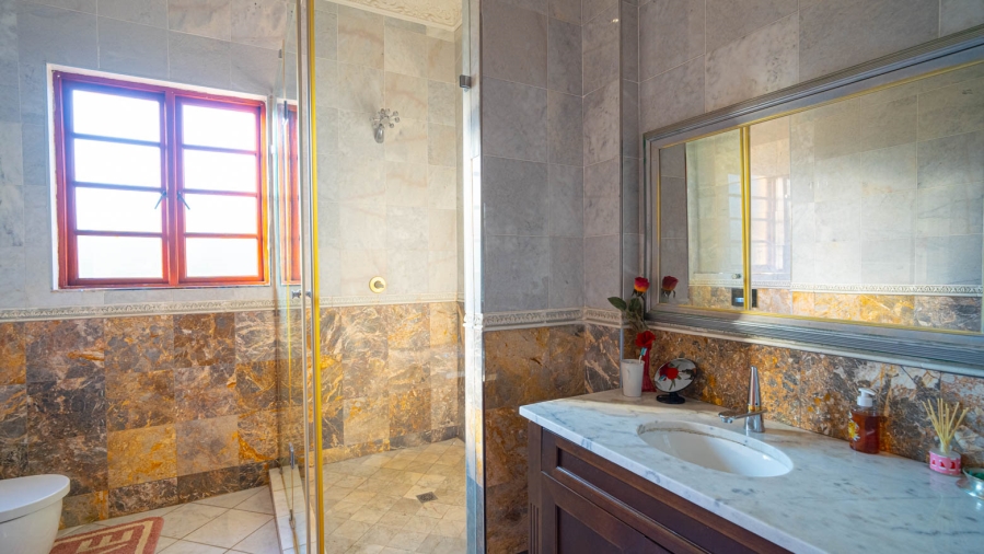 5 Bedroom Property for Sale in Saddlebrook Estate Gauteng