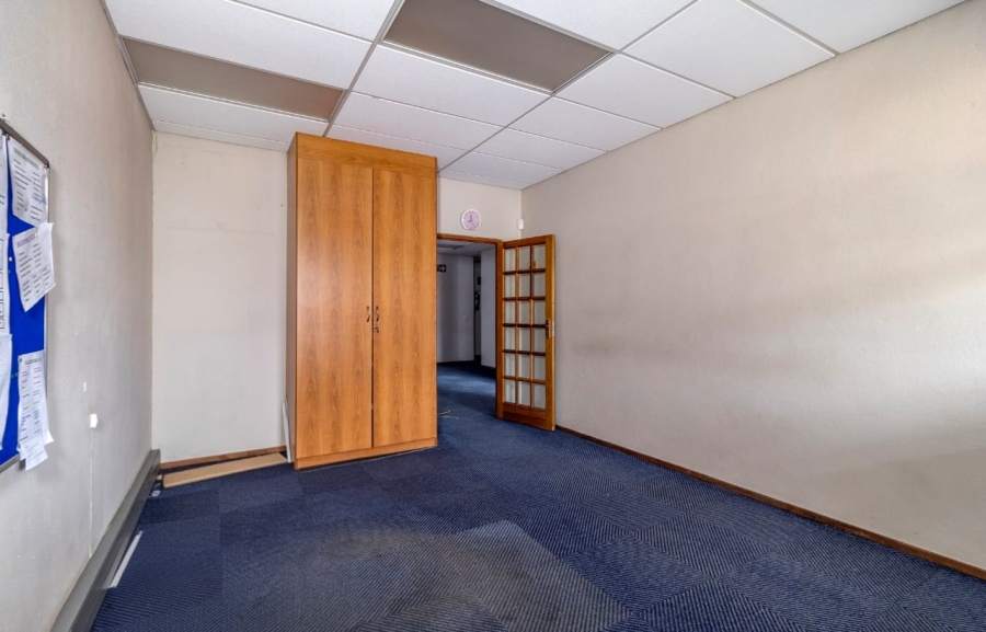 Commercial Property for Sale in Princess A H Gauteng