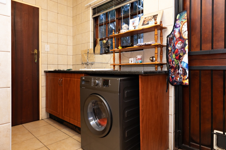 2 Bedroom Property for Sale in Equestria Gauteng