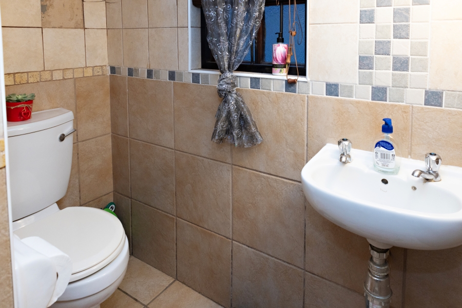 2 Bedroom Property for Sale in Equestria Gauteng