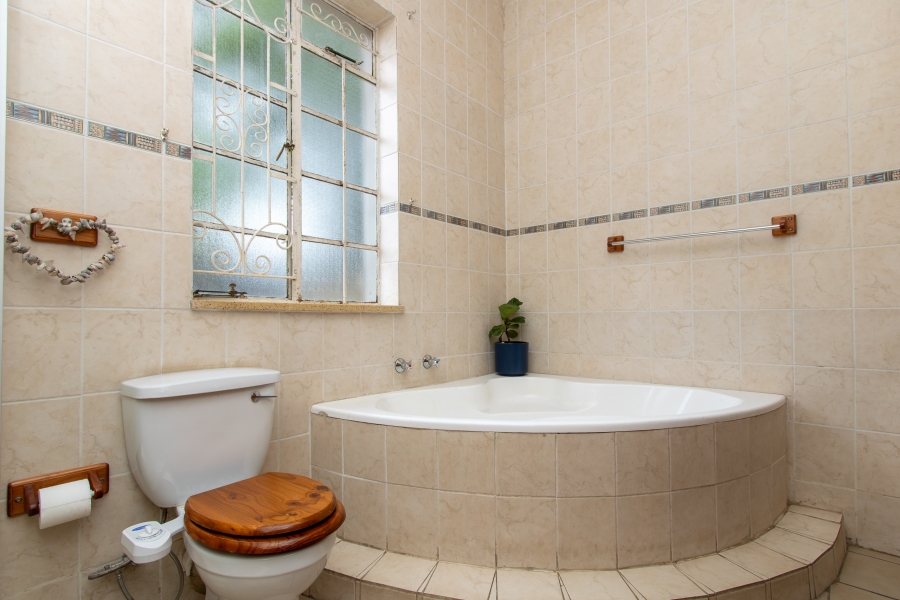 3 Bedroom Property for Sale in Primrose Gauteng