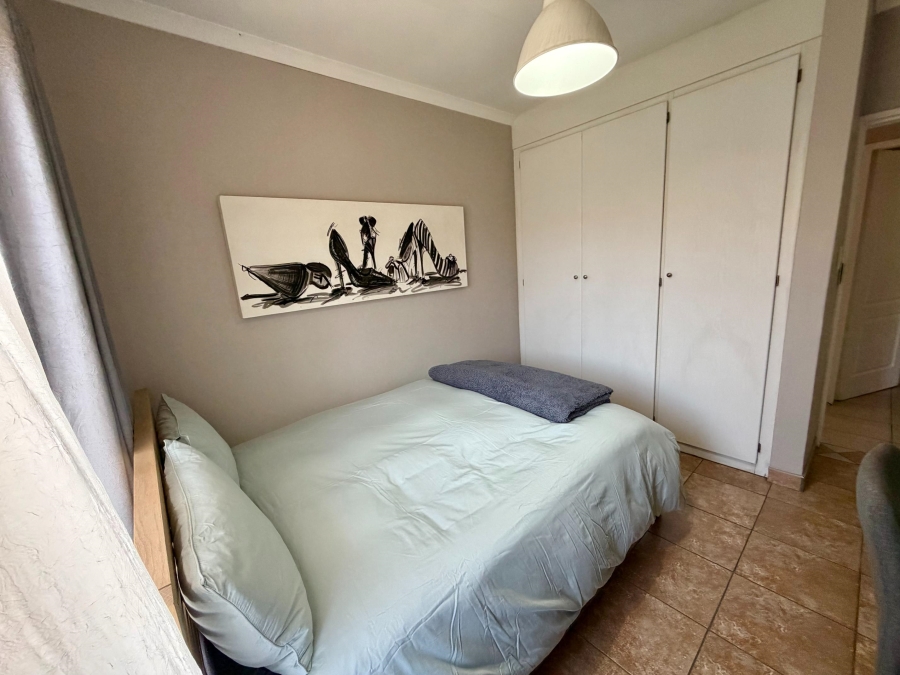 2 Bedroom Property for Sale in Rooihuiskraal North Gauteng