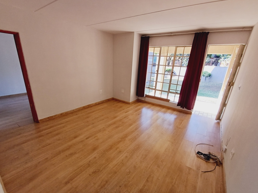 1 Bedroom Property for Sale in Erasmuskloof Gauteng