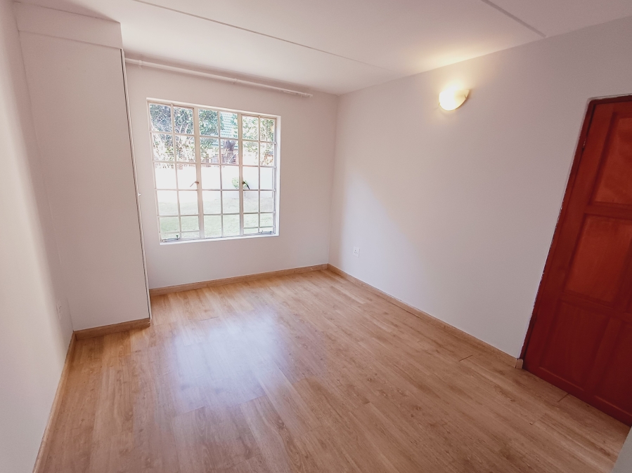 1 Bedroom Property for Sale in Erasmuskloof Gauteng