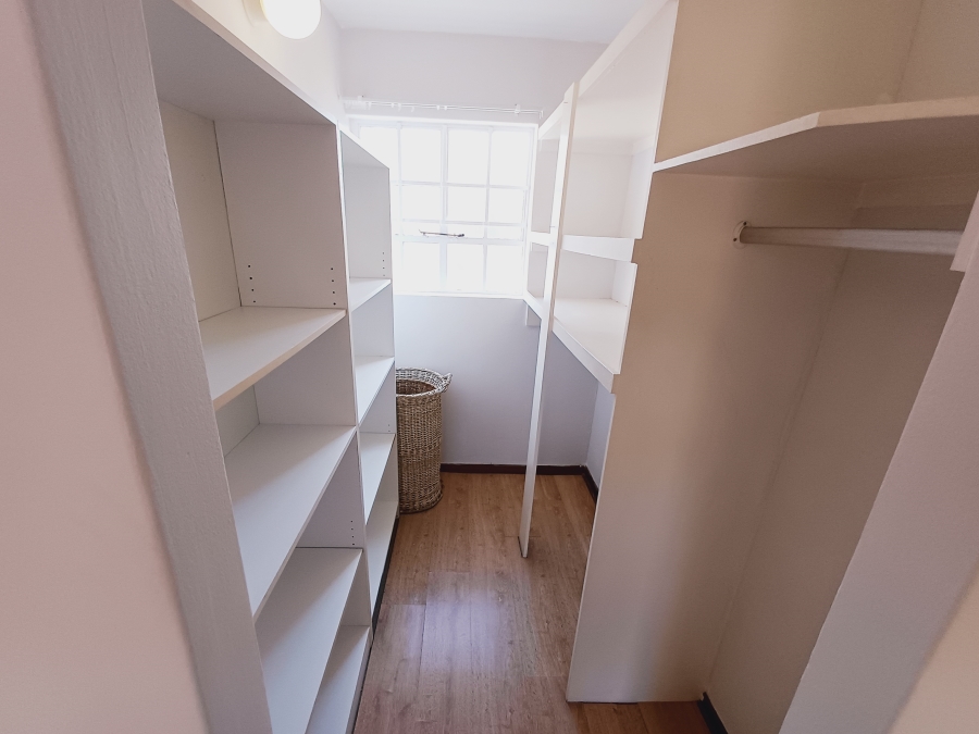 1 Bedroom Property for Sale in Erasmuskloof Gauteng