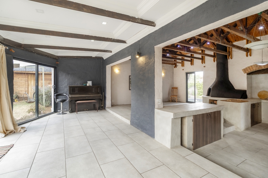 3 Bedroom Property for Sale in Waterkloof Ridge Gauteng