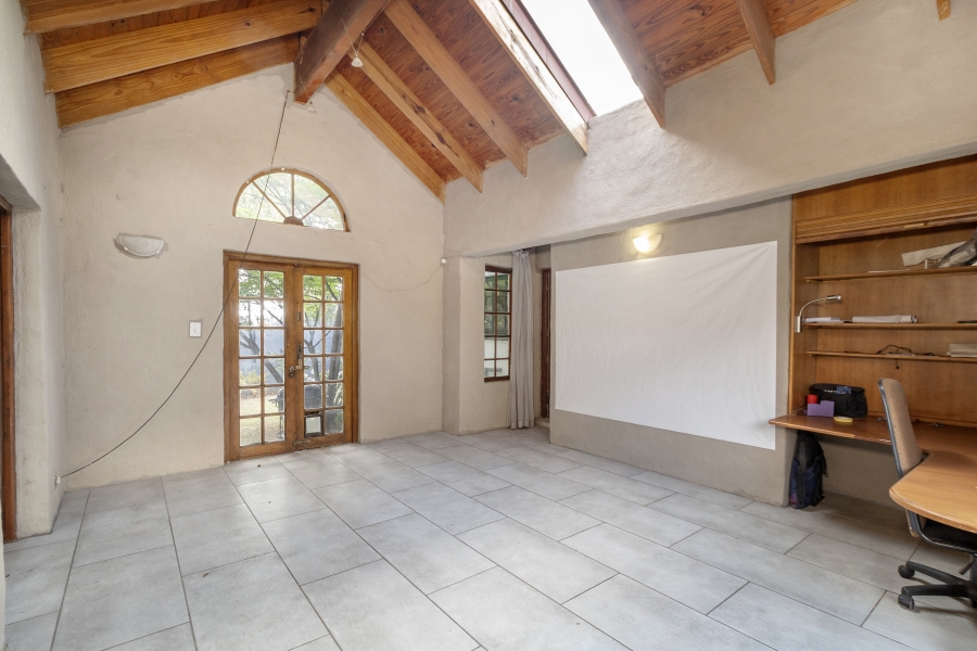 3 Bedroom Property for Sale in Waterkloof Ridge Gauteng