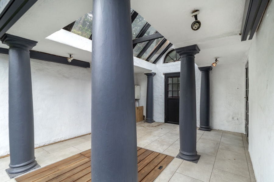 3 Bedroom Property for Sale in Waterkloof Ridge Gauteng