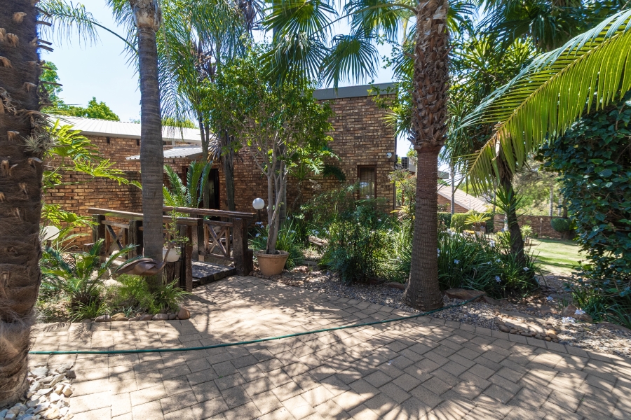 3 Bedroom Property for Sale in Moreleta Park Gauteng