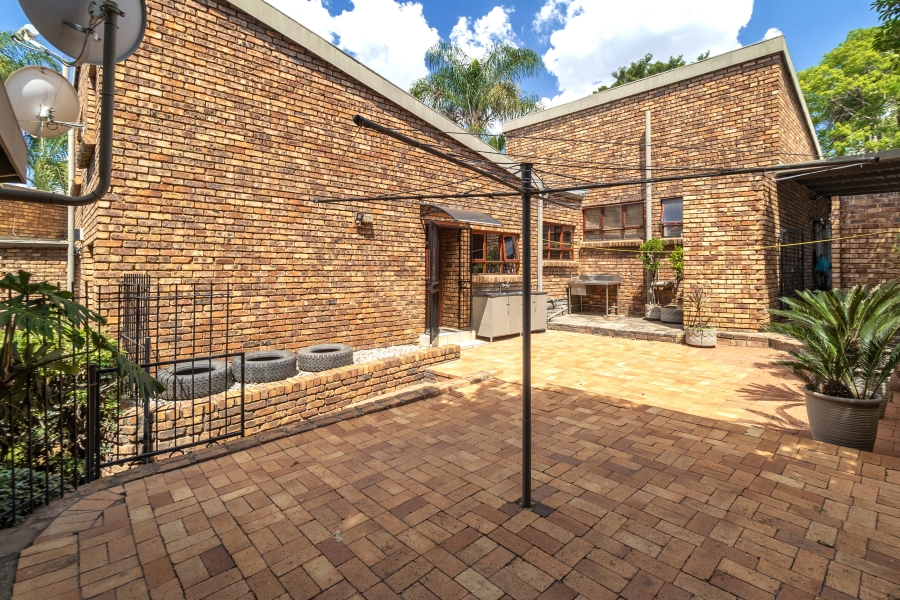 3 Bedroom Property for Sale in Moreleta Park Gauteng