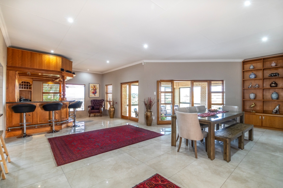 4 Bedroom Property for Sale in Helderkruin Gauteng