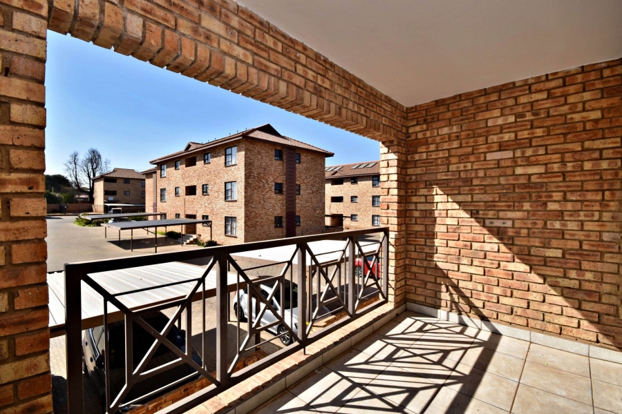 2 Bedroom Property for Sale in Honeydew Gauteng