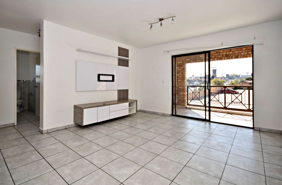 2 Bedroom Property for Sale in Honeydew Gauteng