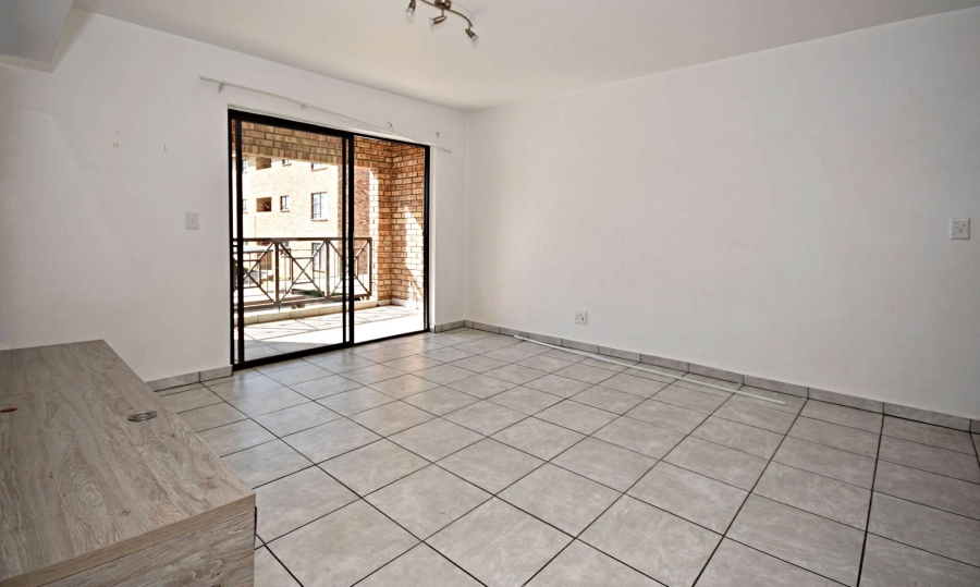 2 Bedroom Property for Sale in Honeydew Gauteng