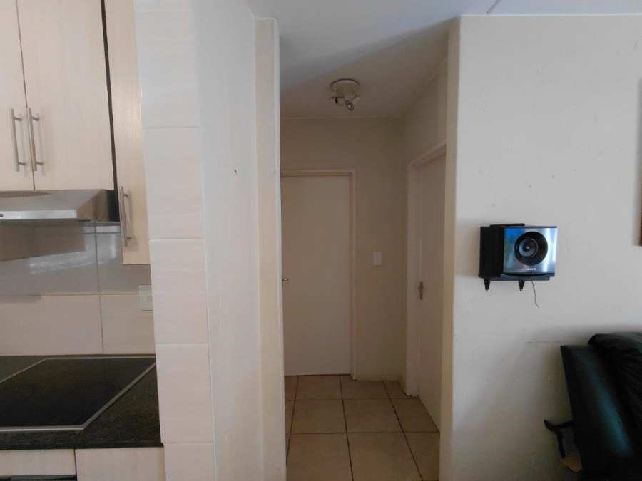 2 Bedroom Property for Sale in Klippoortje Gauteng