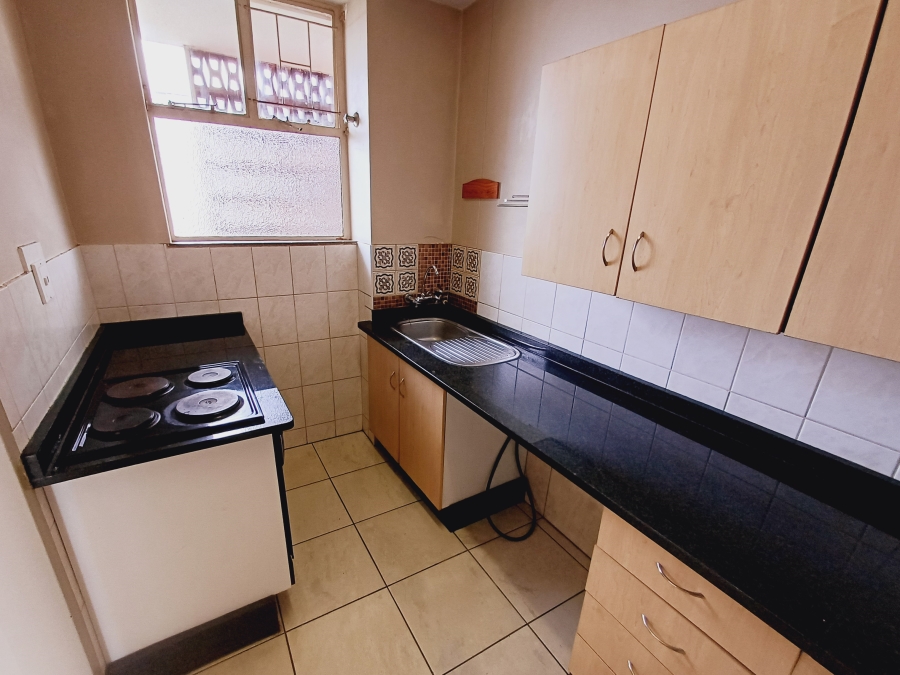 2 Bedroom Property for Sale in Elardus Park Gauteng