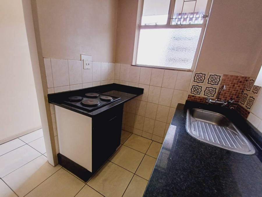 2 Bedroom Property for Sale in Elardus Park Gauteng