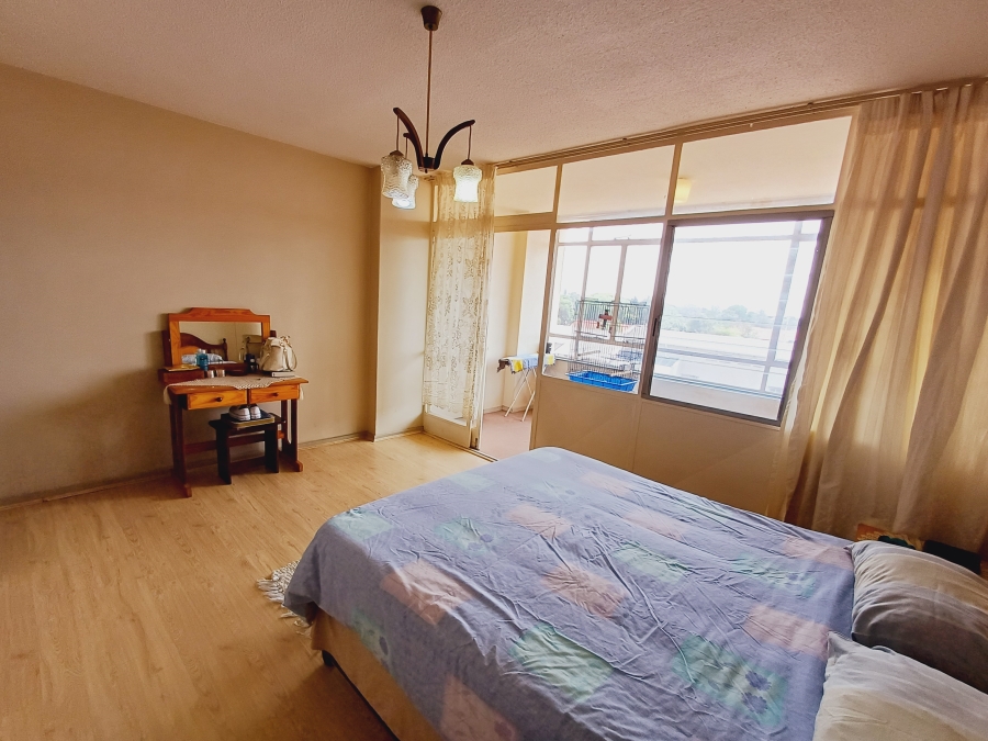 2 Bedroom Property for Sale in Elardus Park Gauteng