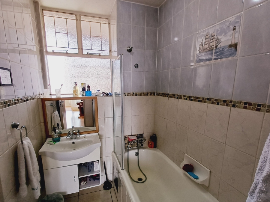 2 Bedroom Property for Sale in Elardus Park Gauteng