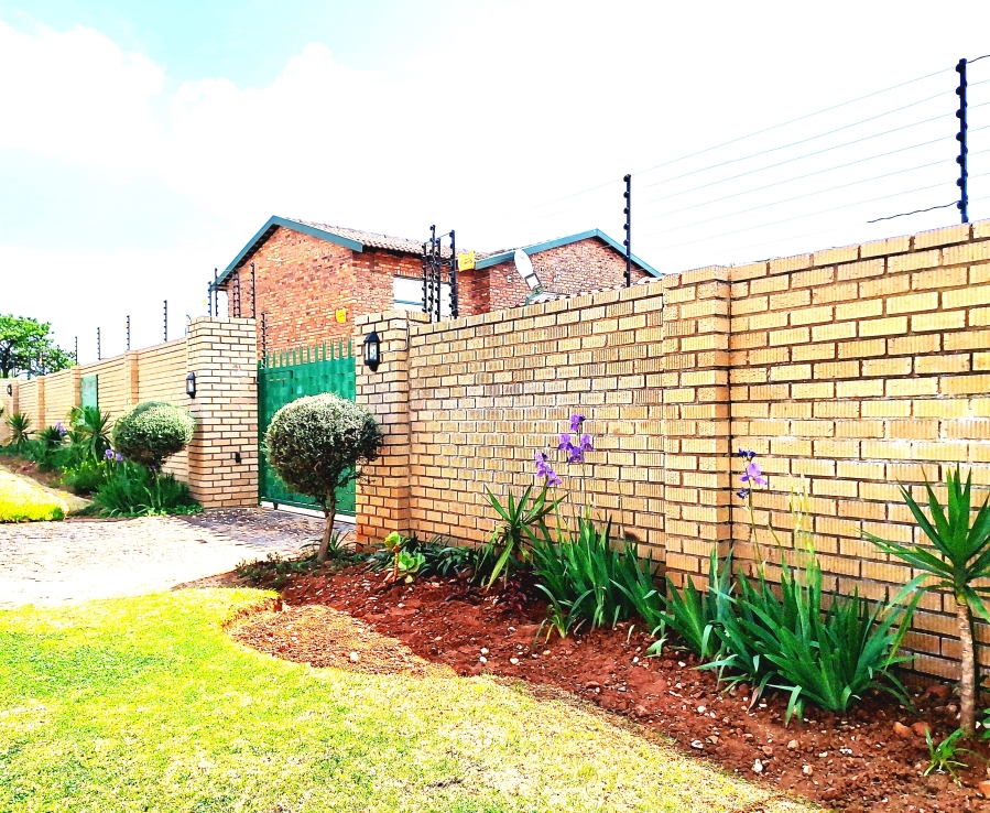 3 Bedroom Property for Sale in Suideroord Gauteng
