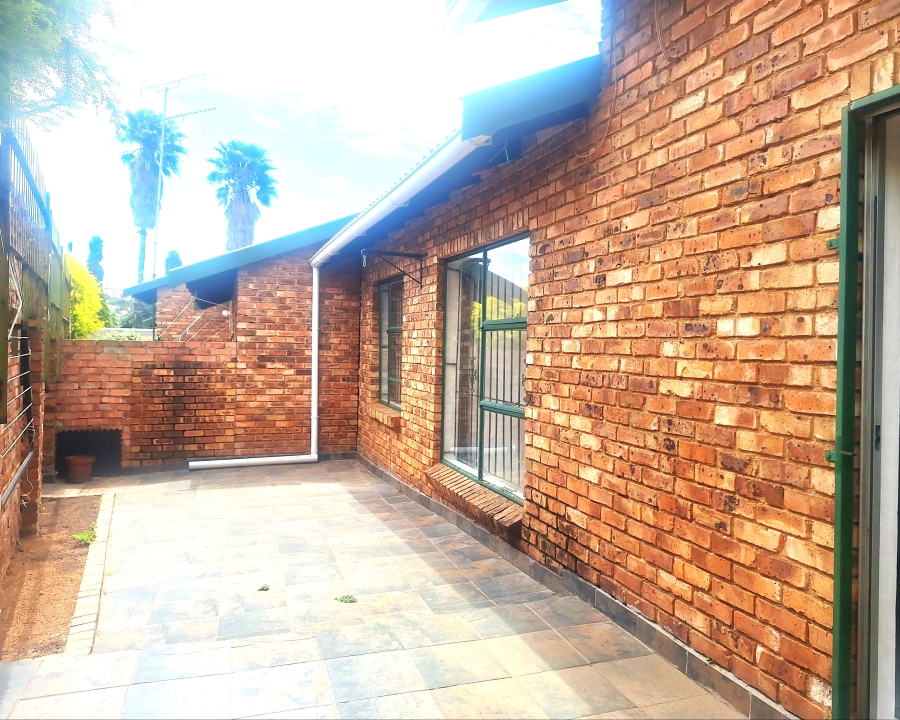 3 Bedroom Property for Sale in Suideroord Gauteng