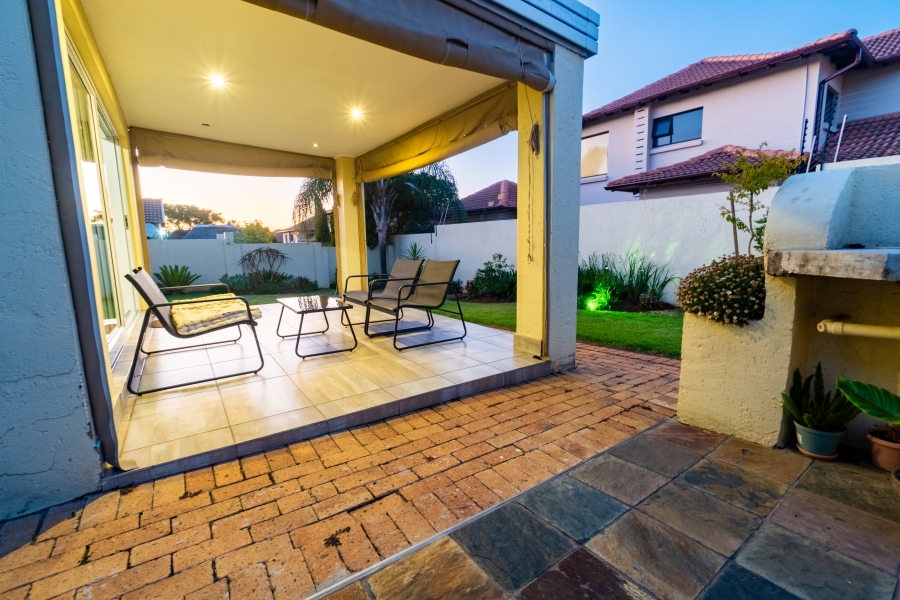 3 Bedroom Property for Sale in Honeydew Manor Gauteng