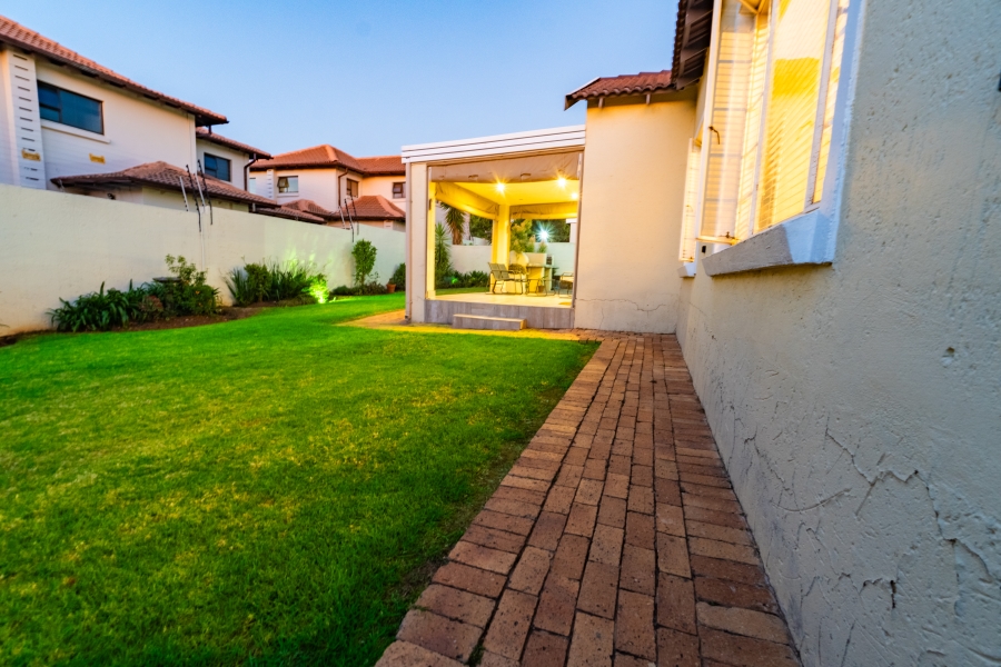 3 Bedroom Property for Sale in Honeydew Manor Gauteng