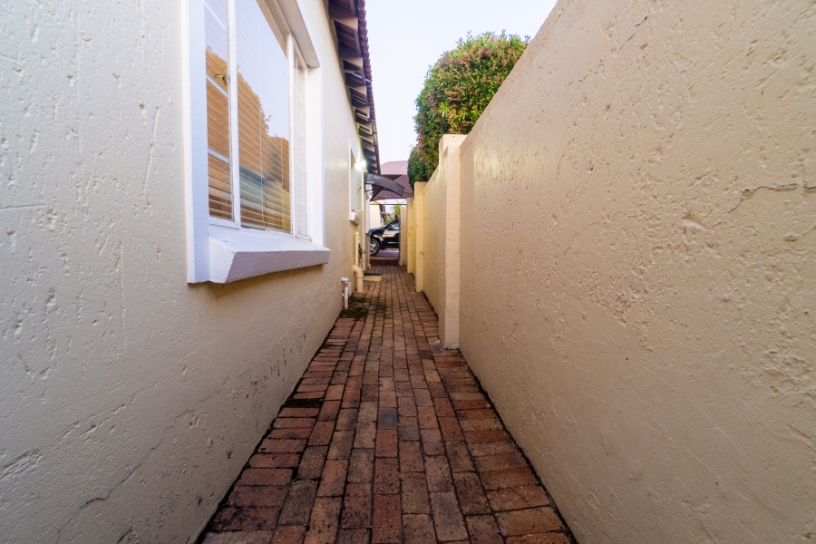 3 Bedroom Property for Sale in Honeydew Manor Gauteng