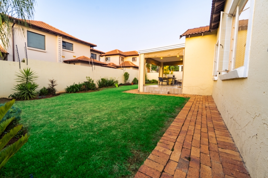 3 Bedroom Property for Sale in Honeydew Manor Gauteng