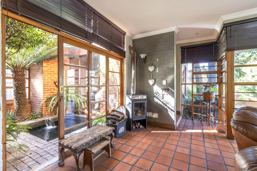 4 Bedroom Property for Sale in Moreleta Park Gauteng