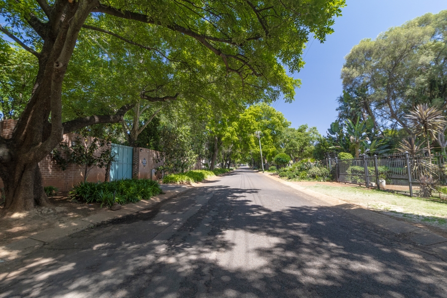 To Let 3 Bedroom Property for Rent in Ashlea Gardens Gauteng