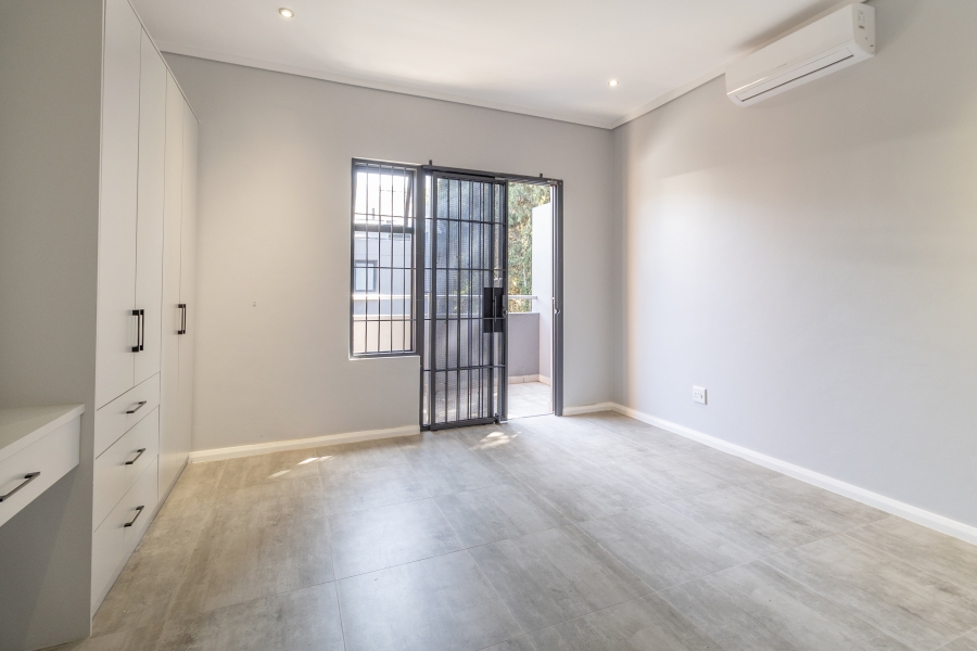 To Let 3 Bedroom Property for Rent in Ashlea Gardens Gauteng