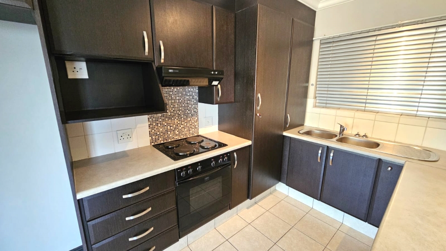 1 Bedroom Property for Sale in Rietvalleirand Gauteng