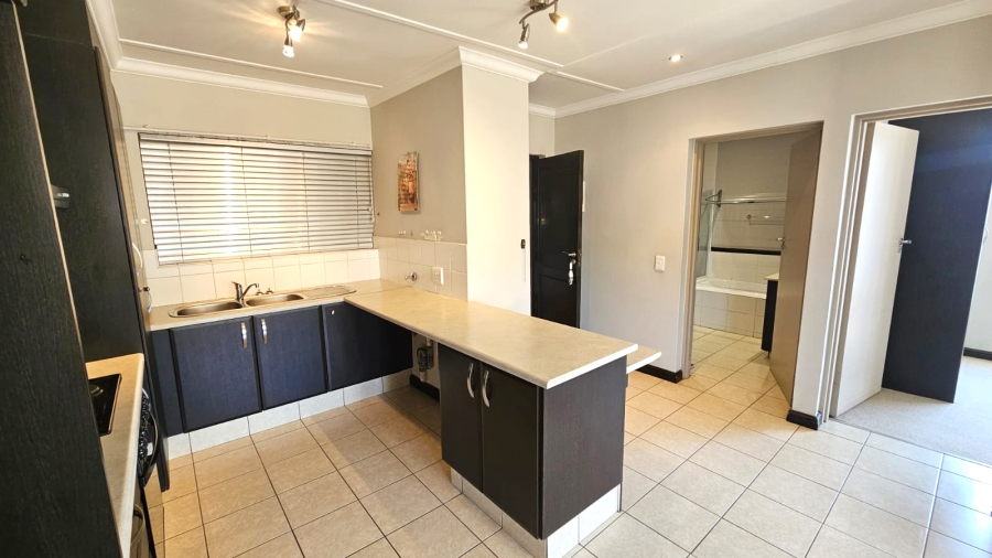 1 Bedroom Property for Sale in Rietvalleirand Gauteng