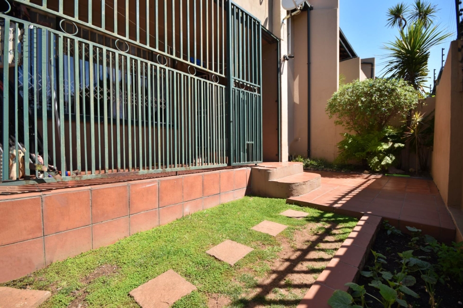 2 Bedroom Property for Sale in Boskruin Gauteng