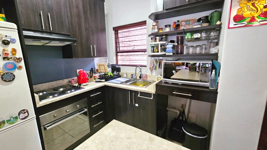 2 Bedroom Property for Sale in Pretorius Park Gauteng