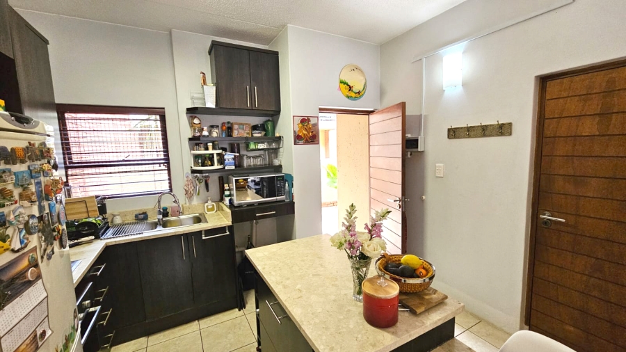 2 Bedroom Property for Sale in Pretorius Park Gauteng