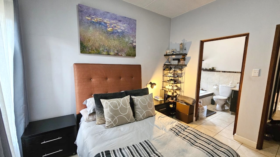 2 Bedroom Property for Sale in Pretorius Park Gauteng